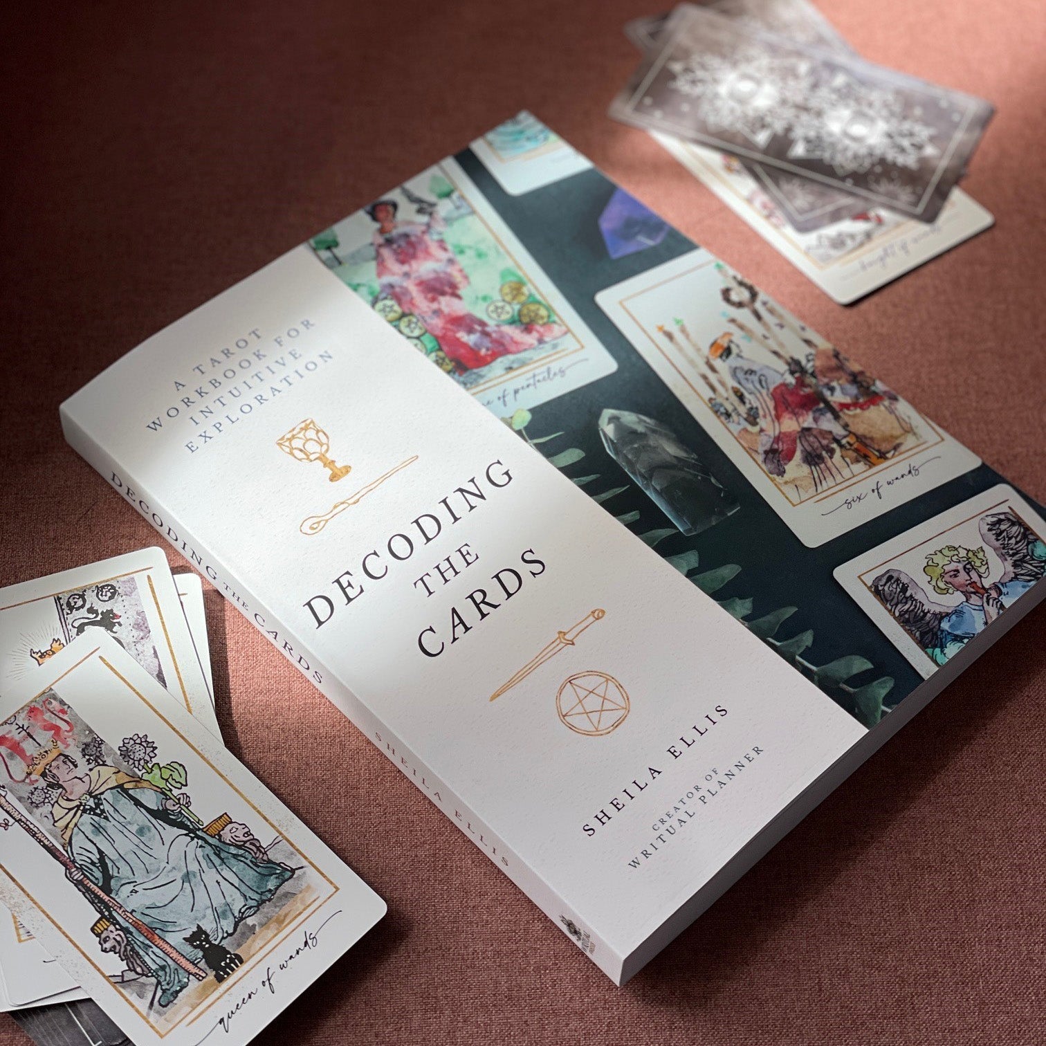 Decoding the Cards: A Tarot Workbook for Intuitive Exploration - Whispered Echos