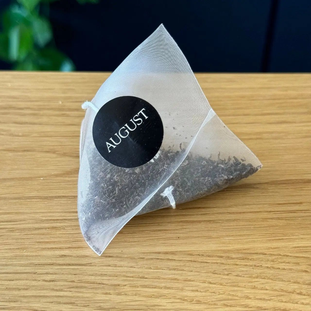 Essentials Black Gold Black Tea - 15 Tea Bags - Whispered Echos
