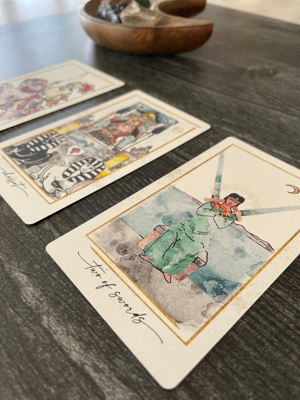 Modern Hue Tarot - Whispered Echos