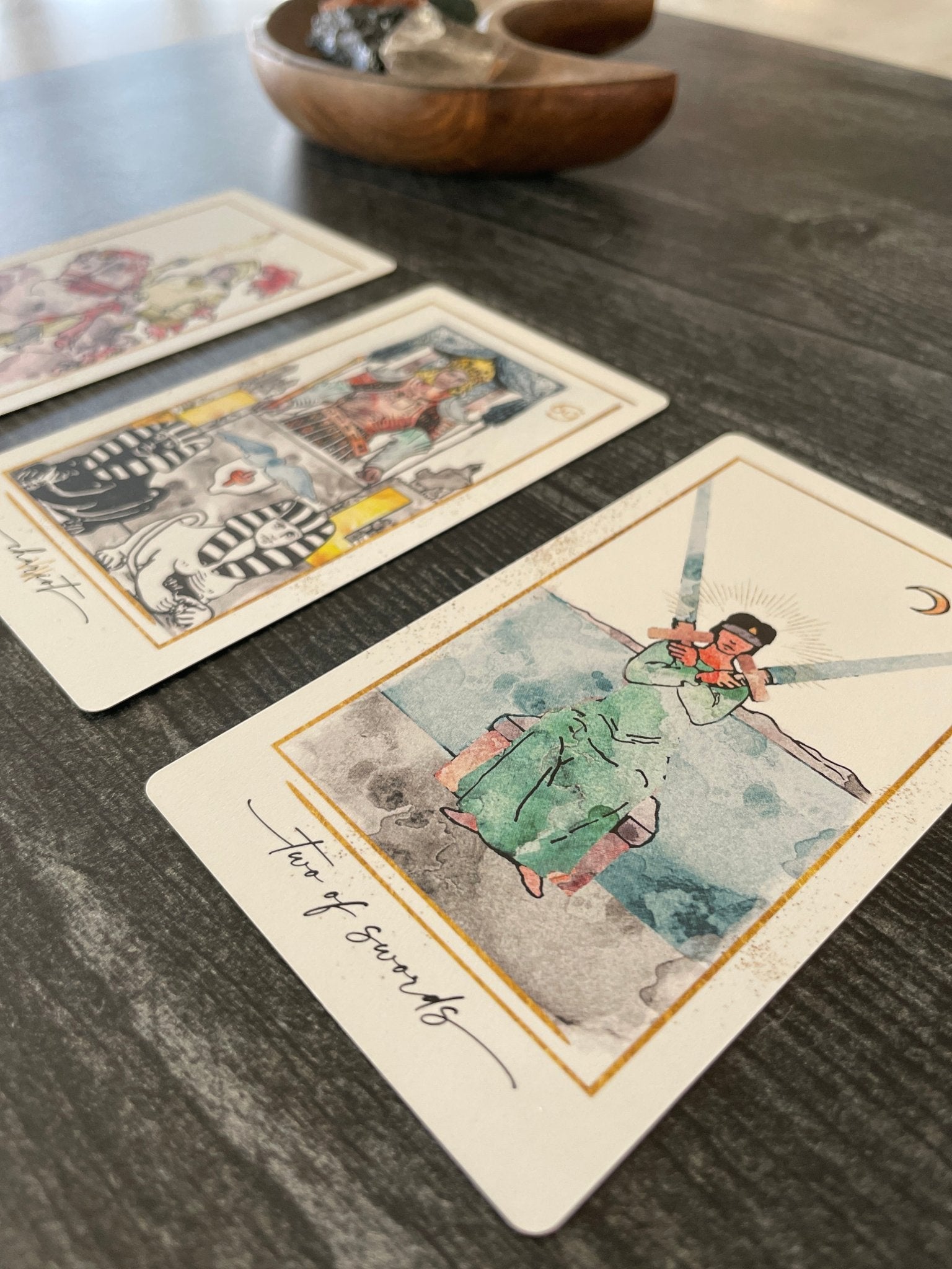 Modern Hue Tarot - Whispered Echos